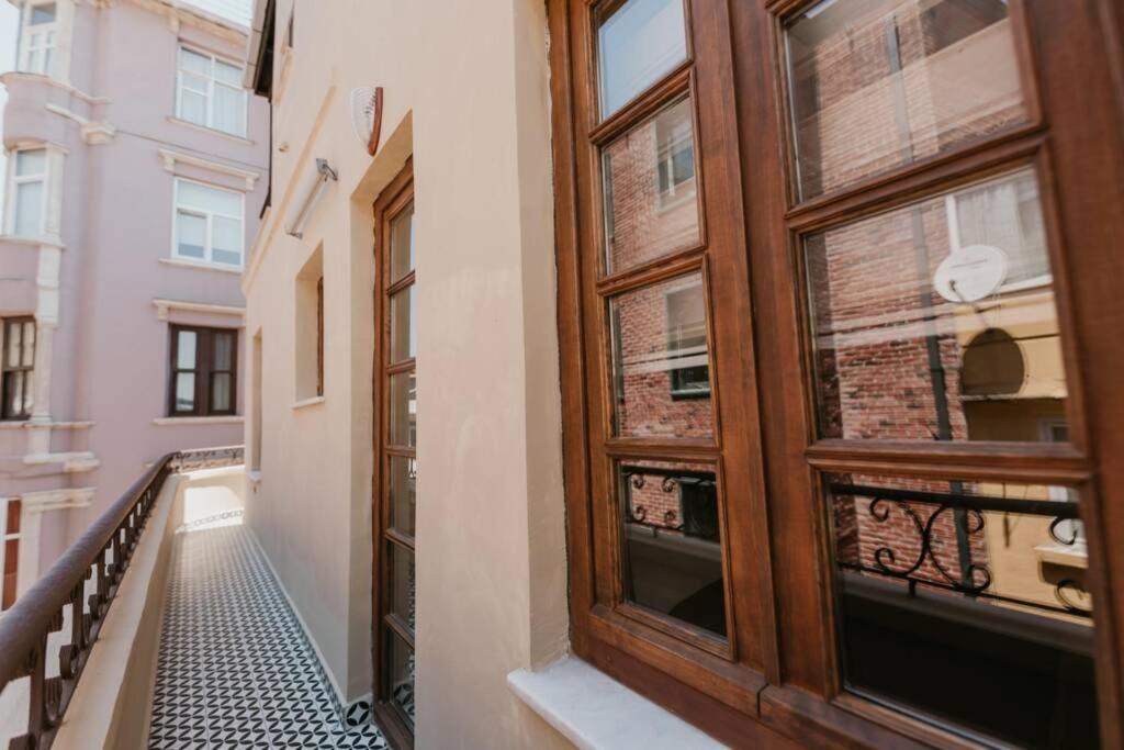 Galadoo Suites 3Rd Floor Istanbul Luaran gambar