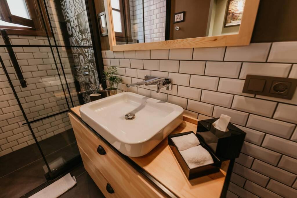 Galadoo Suites 3Rd Floor Istanbul Luaran gambar